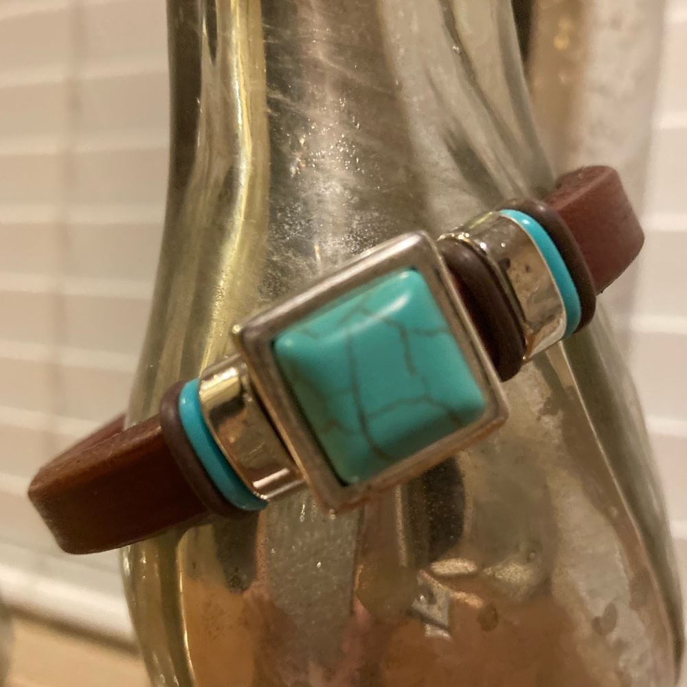 Faux Turquoise Leather Bracelet - Picture 3 of 4